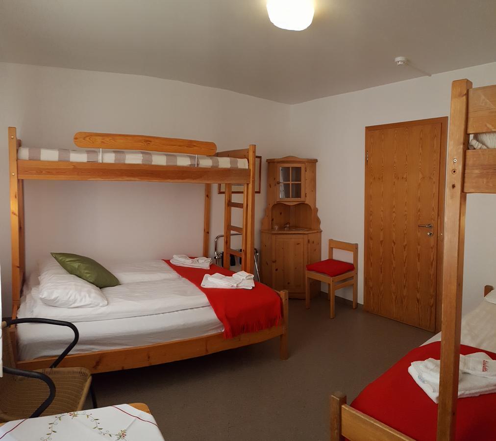 Guesthouse Leirubakki Asolfsstathir Экстерьер фото